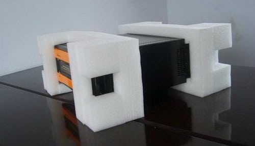 EPE包裝材料的種類: EPE珍珠棉、 珍珠棉袋、 泡泡粒、 珍珠棉板。 珍珠棉或珍珠棉袋的特性:質(zhì)輕柔軟,無臭無毒,耐沖擊性,保護(hù)產(chǎn)品給予足夠的緩沖和表面保護(hù)。 泡泡粒的特性:不易破損,可填塞較細(xì)小的縫隙,易用于外觀復(fù)雜的產(chǎn)品保護(hù)。